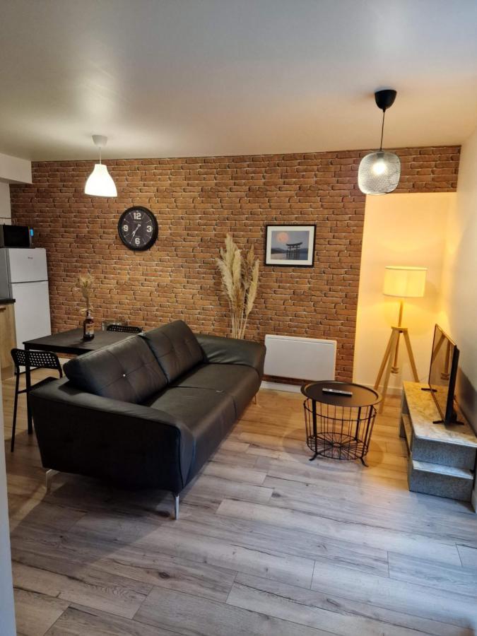 Logement De Caractere En Haute Ville De Quimperle Bagian luar foto